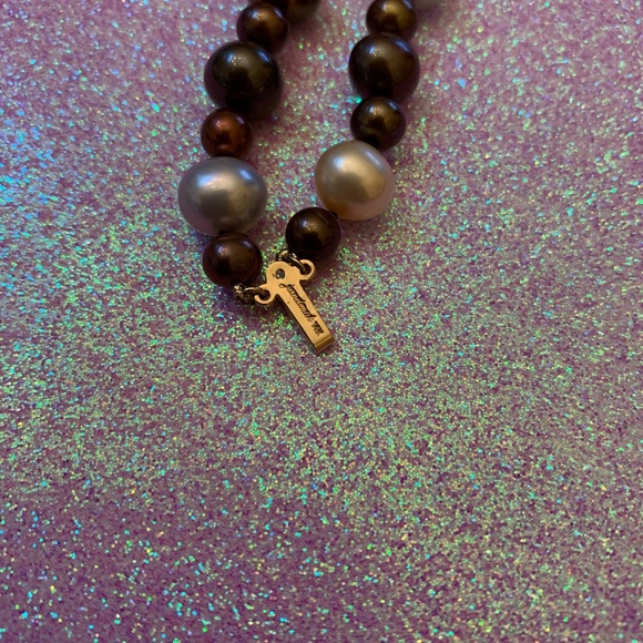 double strand cultured freshwater pearl bracelet - Picture 2 of 5